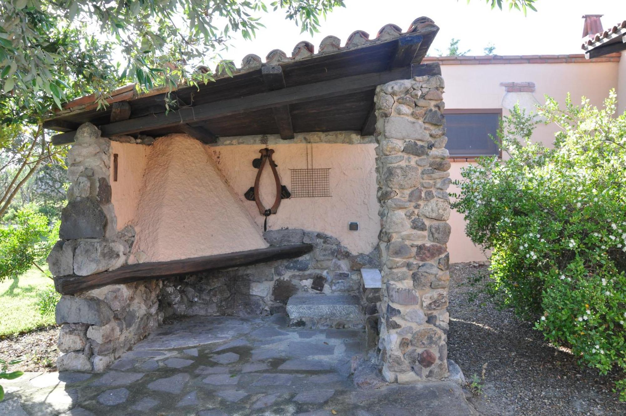 Agriturismo S'Aranada Marrùbiu Buitenkant foto